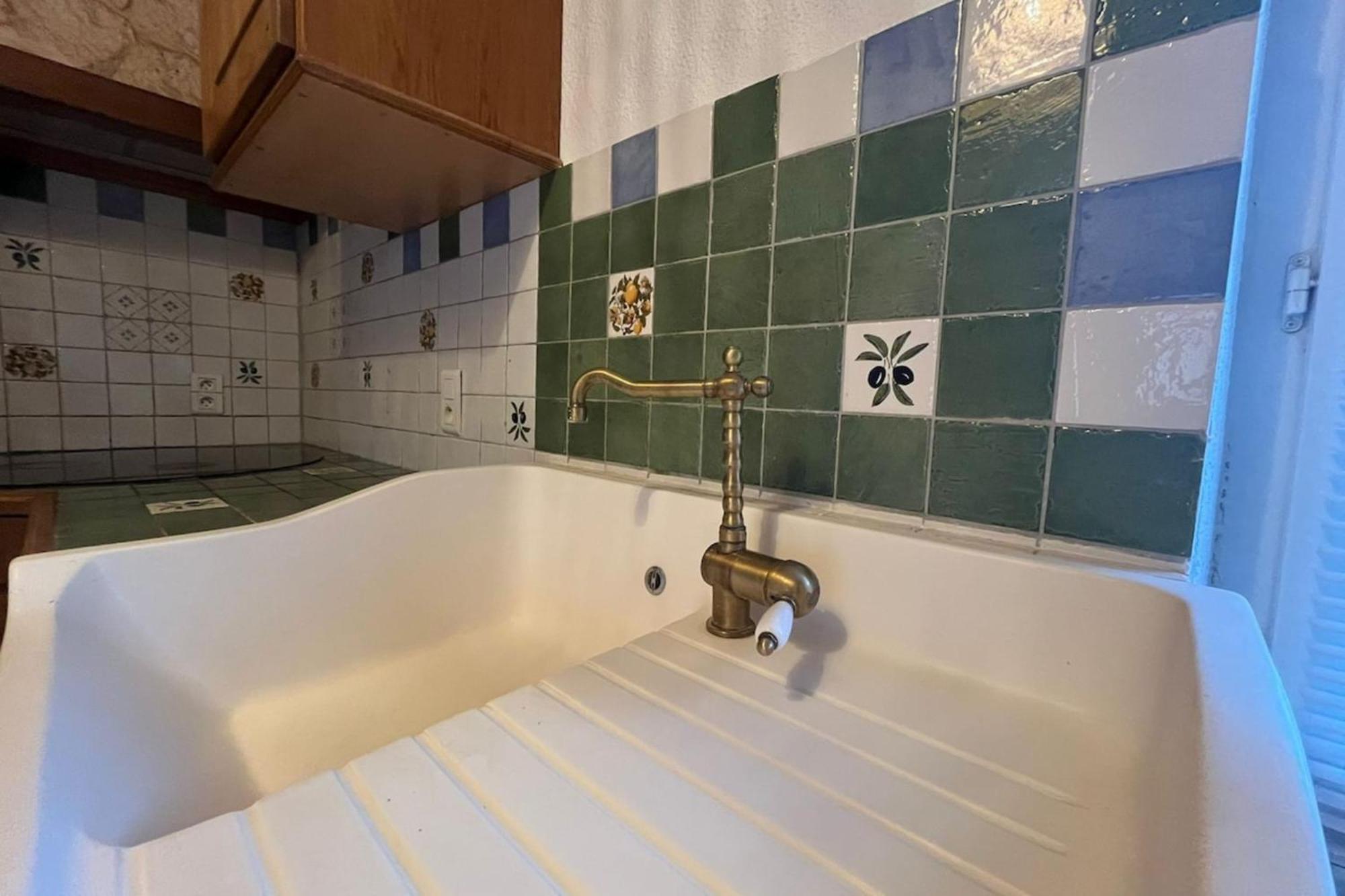 L'Horreum Appartement Proche Des Halles Wifi Narbonne Luaran gambar